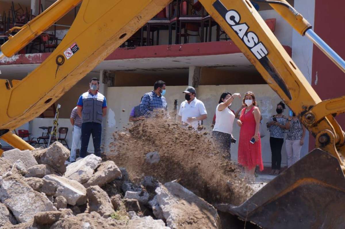 Rehabilitación del Ilustre Instituto Veracruzano avanza con obras de calidad