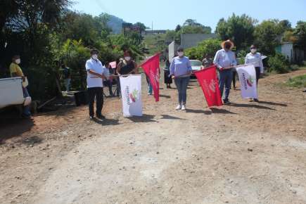 BALDINUCCI TEJEDA COLORADO, DA BANDERAZO DE INICIO DE OBRA DE PAVIMENTACIÓN