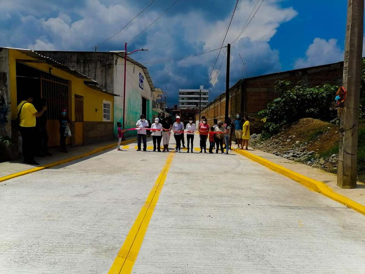 Concluye la pavimentación de la calle 10 de Huatusco.