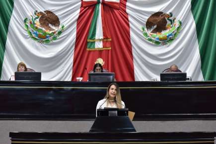 Plantea diputada iniciativa que busca prohibir discriminación a estudiantes “por apariencia”