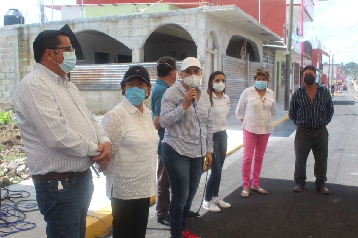 CONCLUYE LA PAVIMENTACIÓN DE LA CALLE 34 DE LA RESERVA TERRITORIAL.