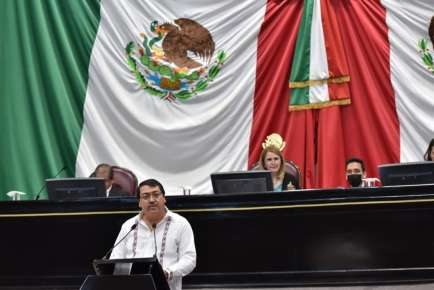 Propone Diputado modificar penalidades por delito de ultrajes a la autoridad