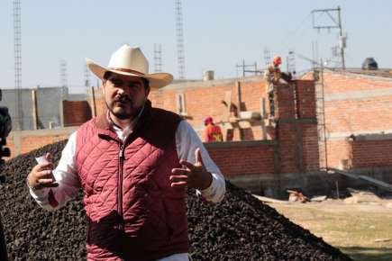 Zenyazen Escobar García cierra el 2021 con el compromiso de avanzar con la transformación de la infraestructura escolar en Veracruz
