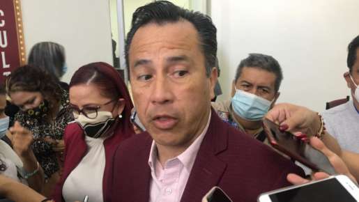 Gobernador cierra filas  con el diputado Gómez CazarÍn asegura que no tiene  vínculos con el alcalde electo de Lerdo de Tejada, Fabián \"N\"