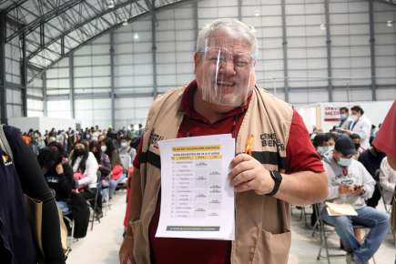 Instalarán módulos polivalentes de vacunación en 104 municipios