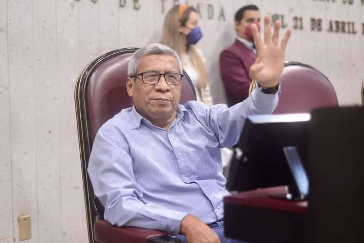 Con la aprobación de la reducción de prerrogativas a partidos políticos 500 mdp de ahorro; irán a servicios básicos  En Veracruz "primero los pobres"