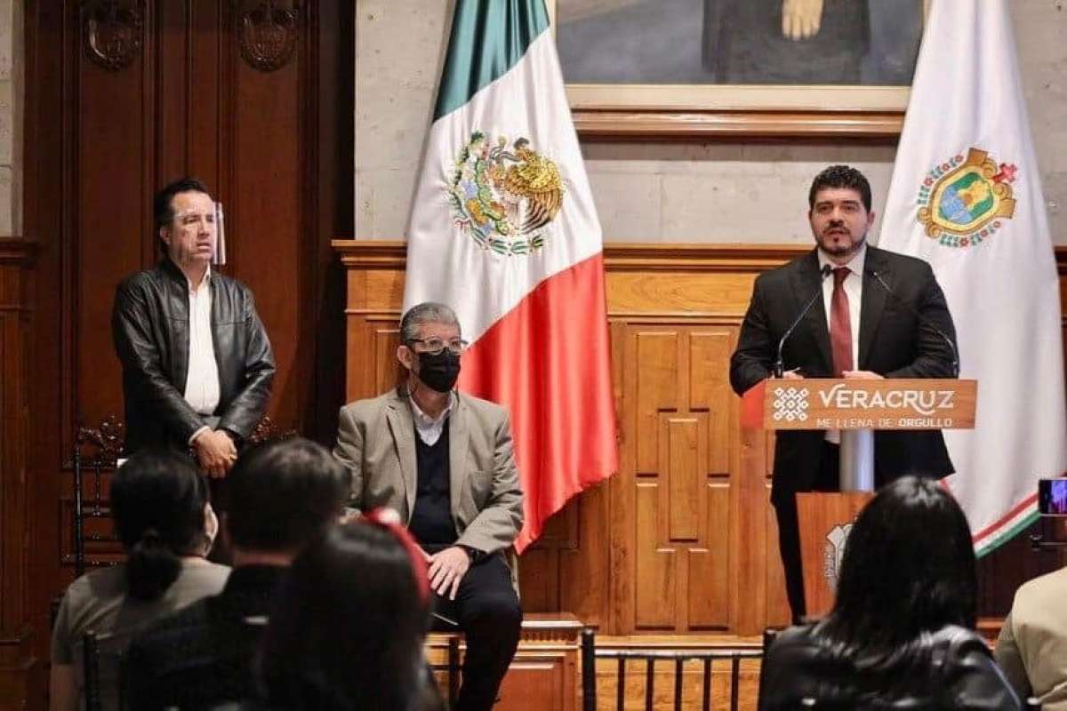 *Veracruz, pionero en la enseñanza de lenguas originarias a distancia: Zenyazen*