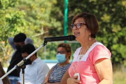 Mago Corro llevó juguetes a más de 500 estudiantes de primaria en Tierra Blanca