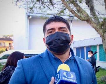 Zenyazen Escobar García señala que el objetivo de la SEV es tener 177 mil docentes vacunados con Moderna.