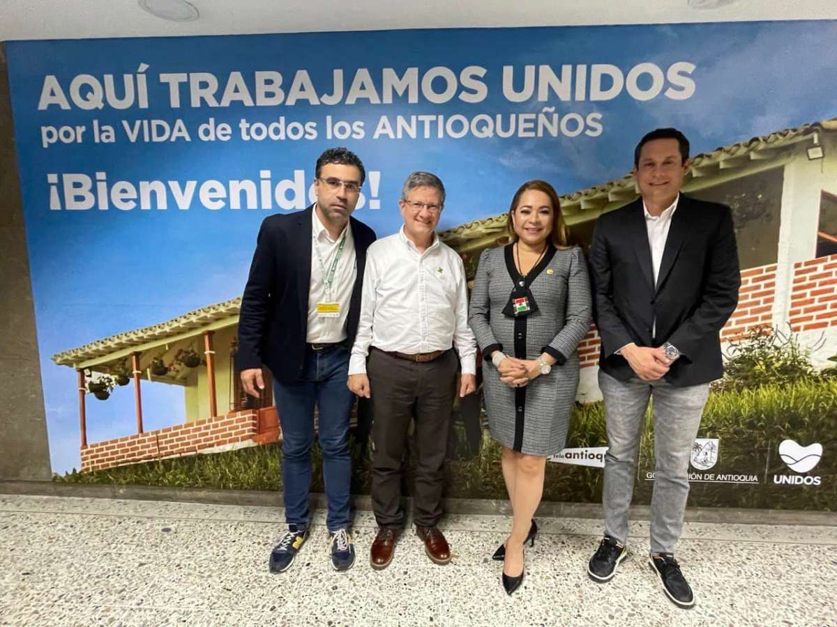 Promueve Diputada hermanamiento de Veracruz y Antioquia para fortalecimiento comercial   