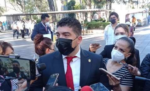 No meto las manos por nadie, si alguien incurre en actos irregulares se le sanciona: Zenyazen Escobar García