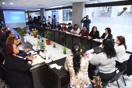 Más justicia para las mujeres, exigen diputadas   