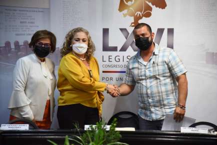 Concilia Comisión de Gobernación en conflictos de autoridades municipales   