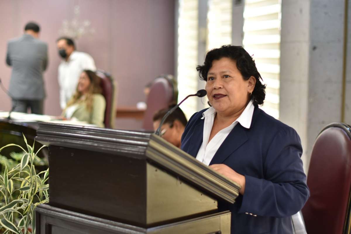 Crearían Comisión que dé seguimiento a regularización de predios escolares   