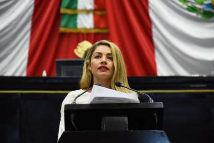 Pide Diputada exhortar al Senado en materia de derechos laborales de mujeres
