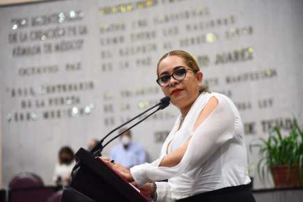 Exhorta diputada a respetar los derechos político-electorales de los ediles
