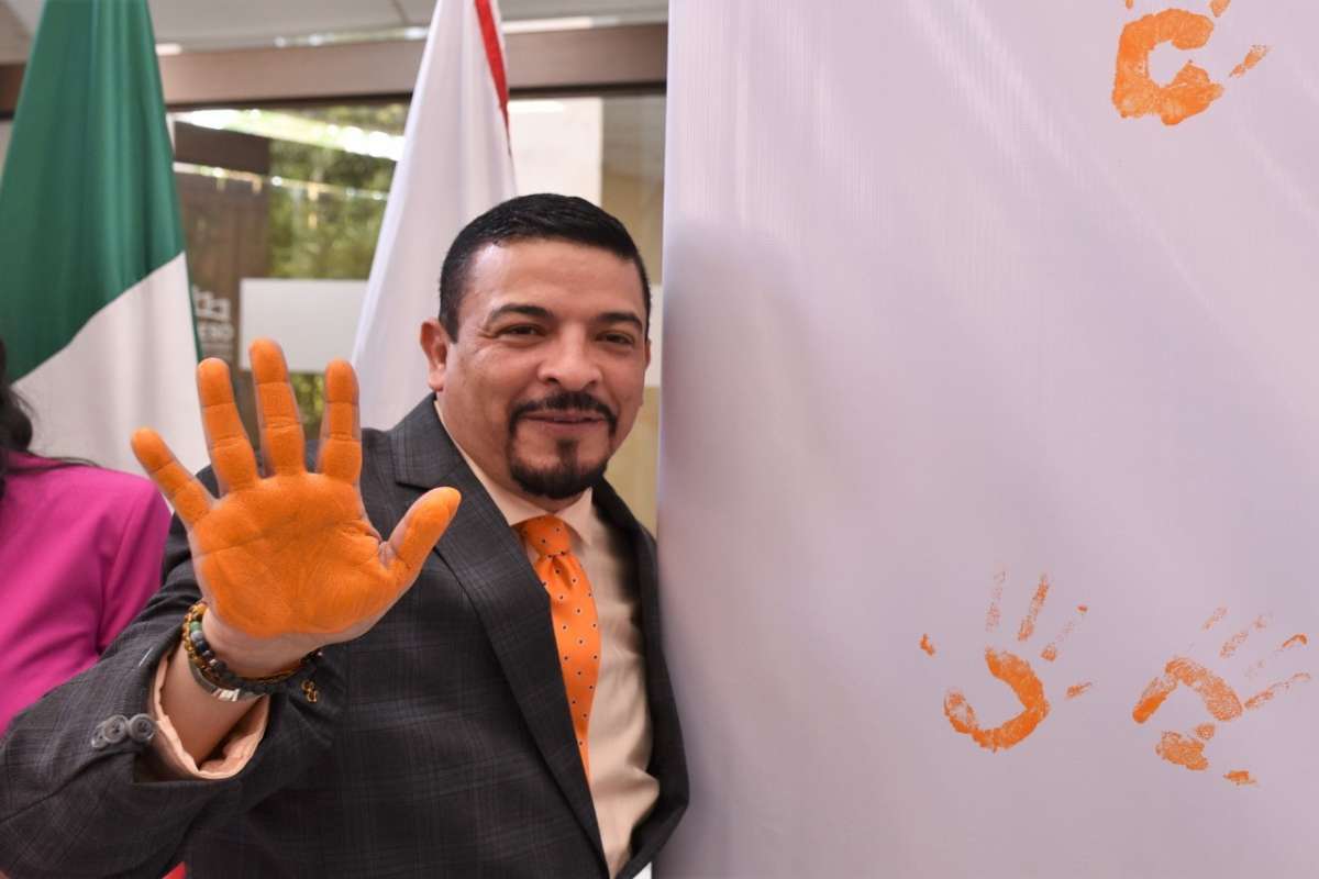 Diputadas y diputados signan decálogo de compromisos por el Día Naranja