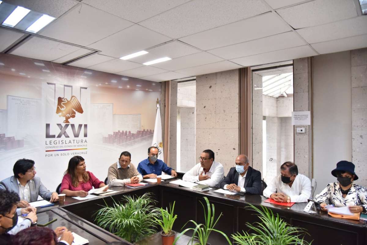 Respalda Diputada regularización de predios escolares de Emiliano Zapata   