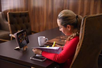 Propone Nora Lagunes ampliar licencia de paternidad