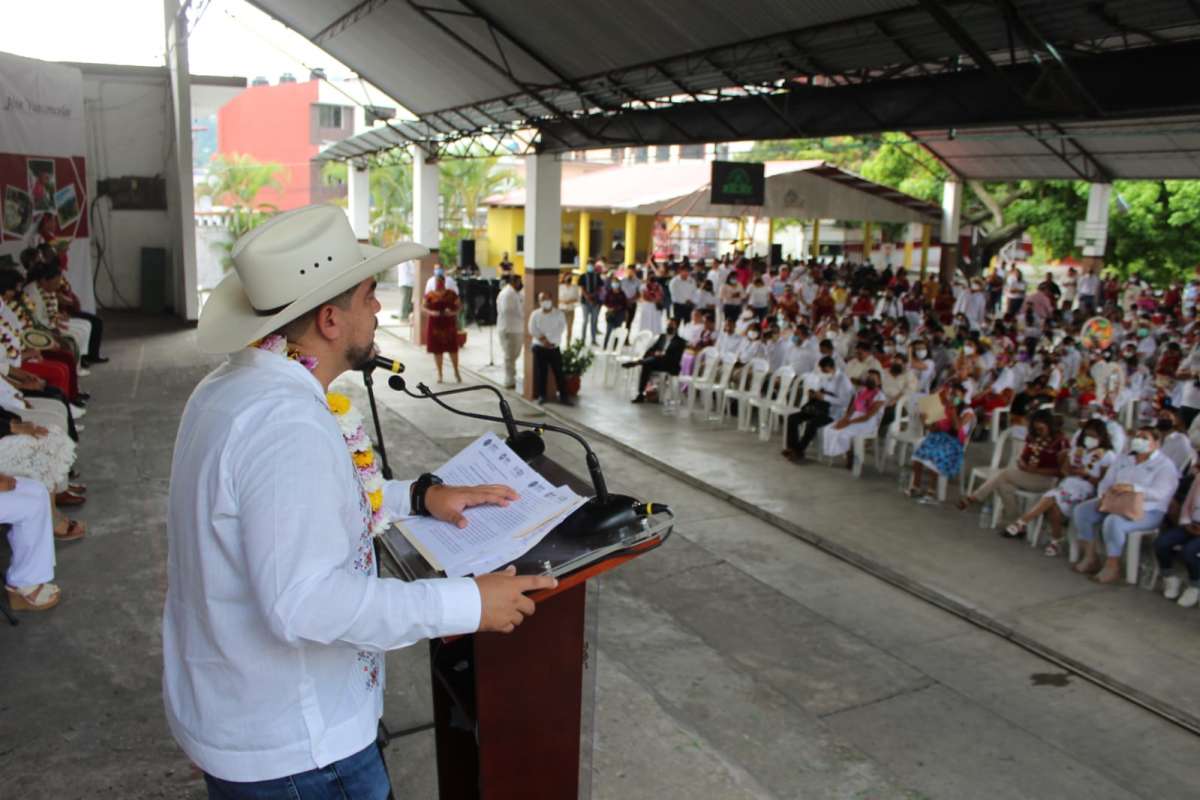 Distribuye SEV 9.2 millones de libros de texto para el ciclo escolar 2022-2023