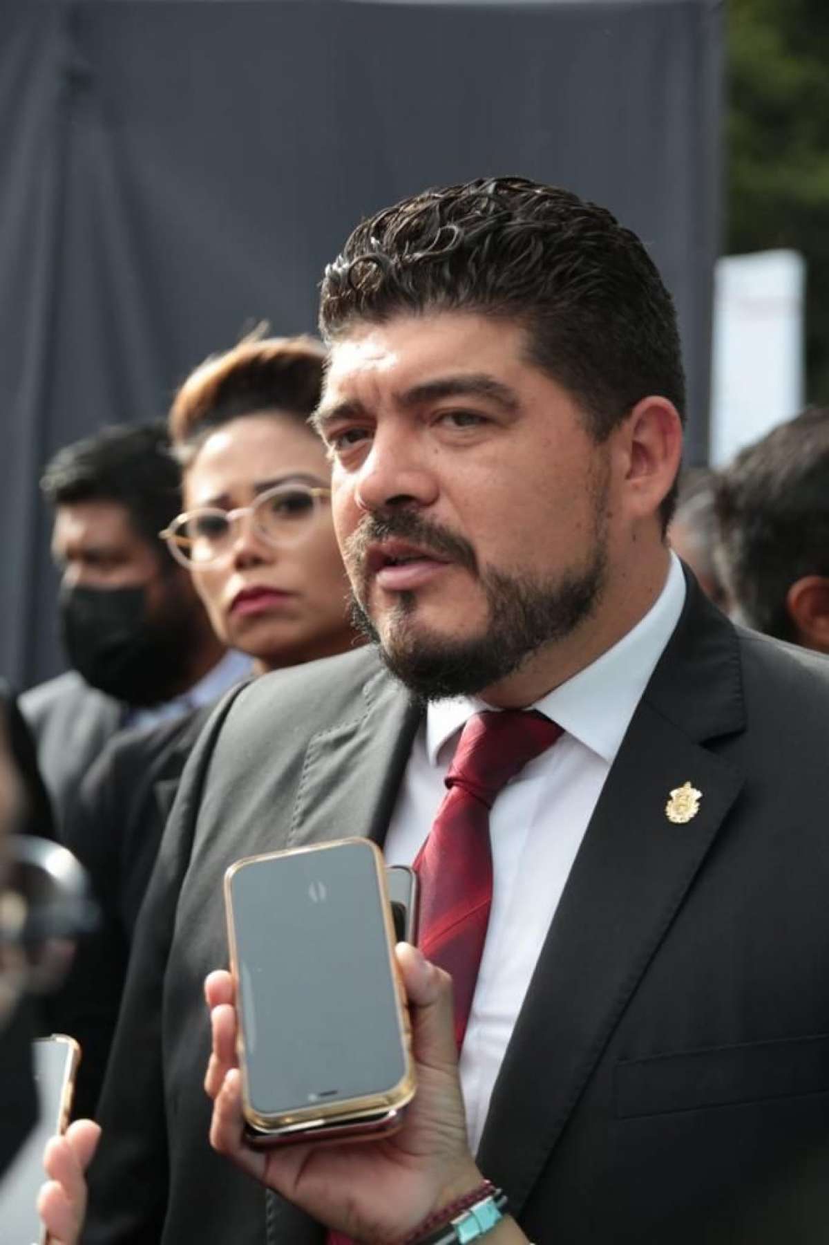 Zenyazen trabaja para que no falten docentes en las aulas