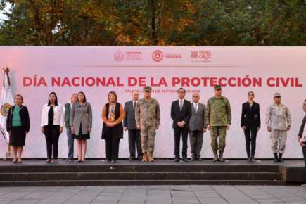 Asiste diputada a la conmemoración de la creación del Sistema de Protección Civil