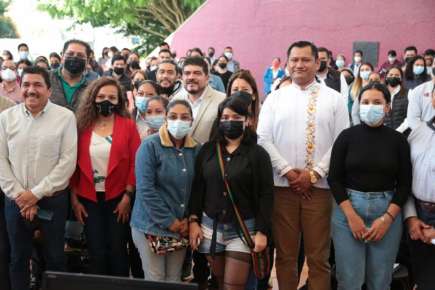 Zenyazen presidió asignación de 145 plazas de Educación Básica y Media Superior