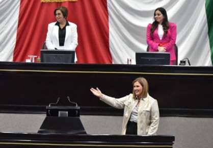 Rinde legisladora informe de la Diputación Permanente