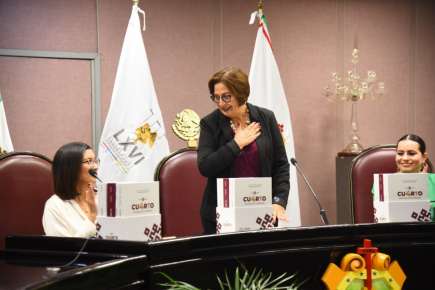 Recibe Congreso de Veracruz el IV Informe de Gobierno