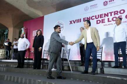 Zenyazen presente con el gobernador Cuitláhuac García en inauguración del XVIII Encuentro Nacional Deportivo de los CECyTES Veracruz 2022