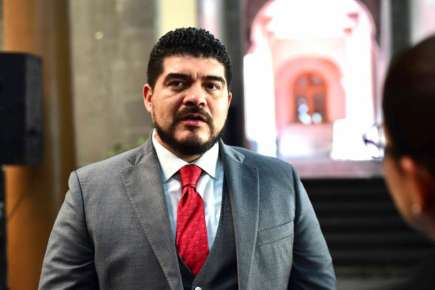 Zenyazen recibe a los mejores promedios en la educación primaria del Puerto de Veracruz