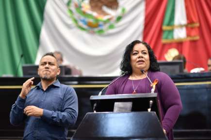 Exhorta diputada a unirse para tener una sociedad libre de violencia para la mujer