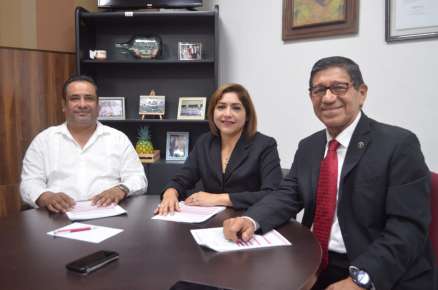 Analizarán Lulú Juárez y Fernando Arteaga iniciativa para restituir derecho a la vivienda al magisterio estatal