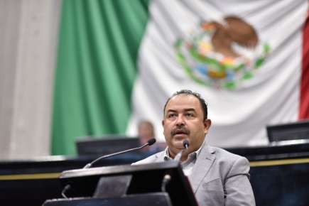 Fortalecer la igualdad sustantiva desde la educación, propone diputado   