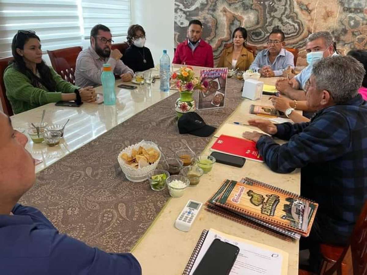 Resolver demandas magisteriales contribuye a una transformación integral del sistema educativo: Sergio Guzmán