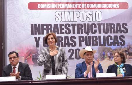 Congreso, firme colaborador para combatir el rezago en materia de obra pública: Mago Corro