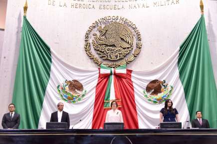Aprueba Congreso inscripción por bicentenario del Colegio Militar   