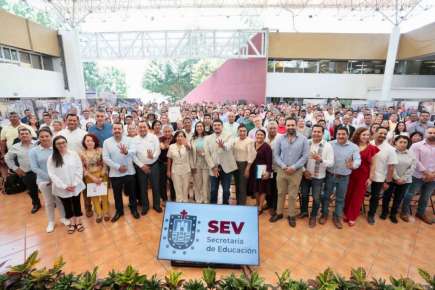 Zenyazen entregó alrededor de 3 mil horas adicionales en Educación Básica