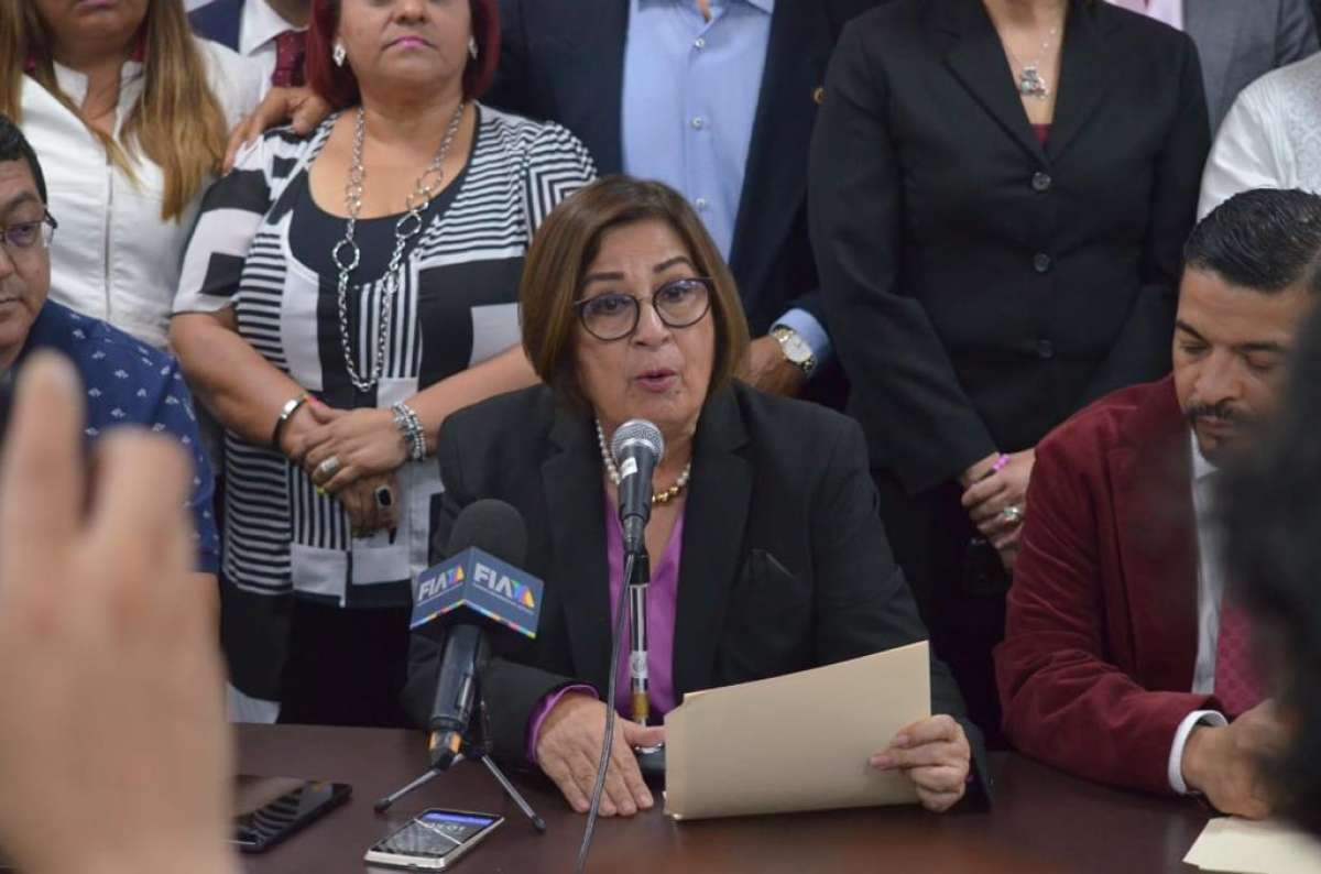 Legisladores de la 4T y pueblo de Veracruz rechazan fallo faccioso de la SCJN contra Plan B: Mago Corro