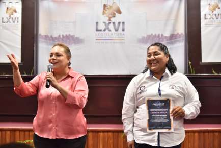 Clausura Diputada trabajos del Segundo Foro de Ciencia y Tecnología   