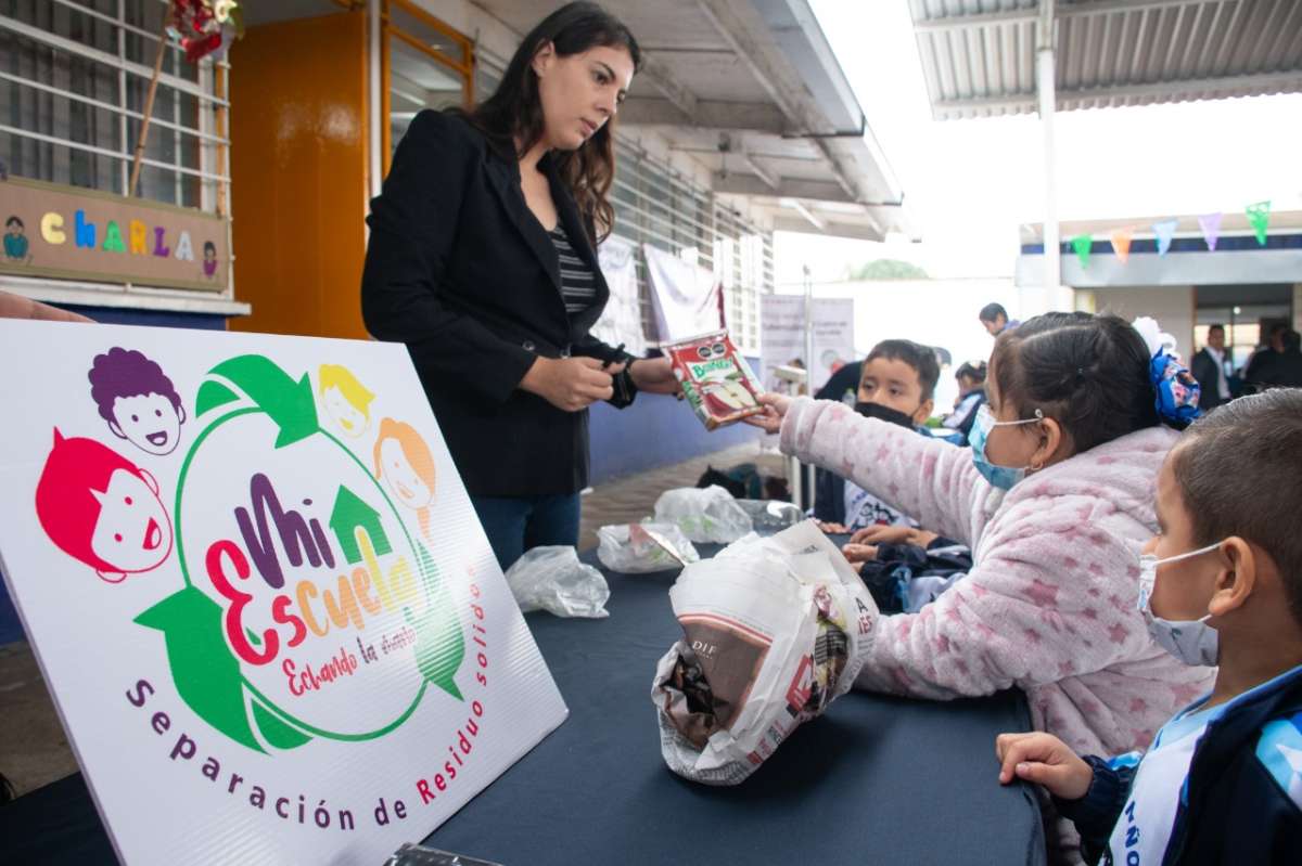 Arrancará Ayuntamiento con el programa “Mi Escuela está Echando la Mano"