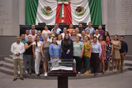 Establece Diputada diálogo con directivos de escuelas de Tlalnelhuayocan   