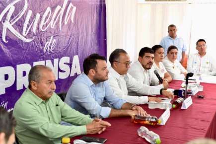 Zenyazen gestiona apoyo de la Marina para los Tecnológicos