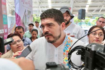 Esta próxima quincena se paga incremento salarial a maestros estatales, reitera Zenyazen Escobar