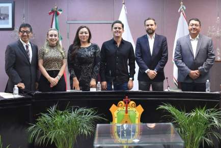 Se presentan aspirantes al OIC del Trijaev ante el Congreso