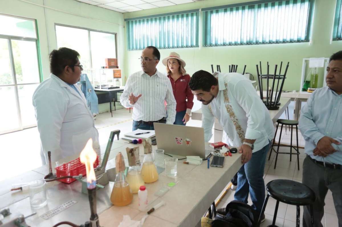 Zenyazen supervisa obras en el ITSM; contará con un nuevo edificio