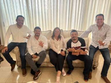 En unidad y con mucha energía.