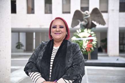 Fundamental, atender la salud emocional para evitar adicciones en adolescentes y jóvenes: Adriana Esther Martínez