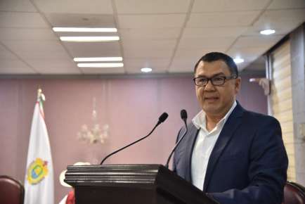 Presenta Diputado iniciativa para reforzar acciones contra el dengue   
