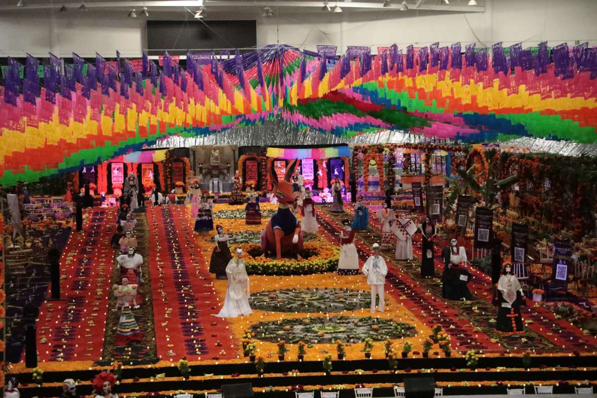 Récord Guinness lo certifica, ¡Veracruz logra el Altar de Muertos más grande del mundo!
